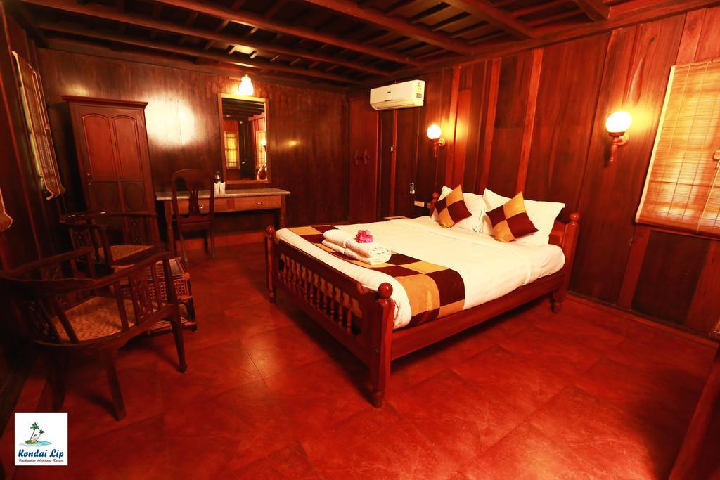 Kondai Lip Backwater Heritage Resort Kochi Exterior photo