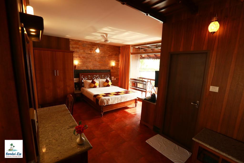 Kondai Lip Backwater Heritage Resort Kochi Exterior photo